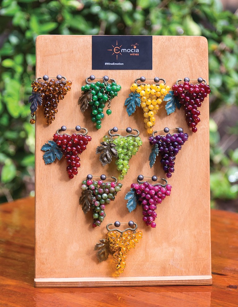 For the first time in the world! A Georgian brand produces jewelry made from wine stone