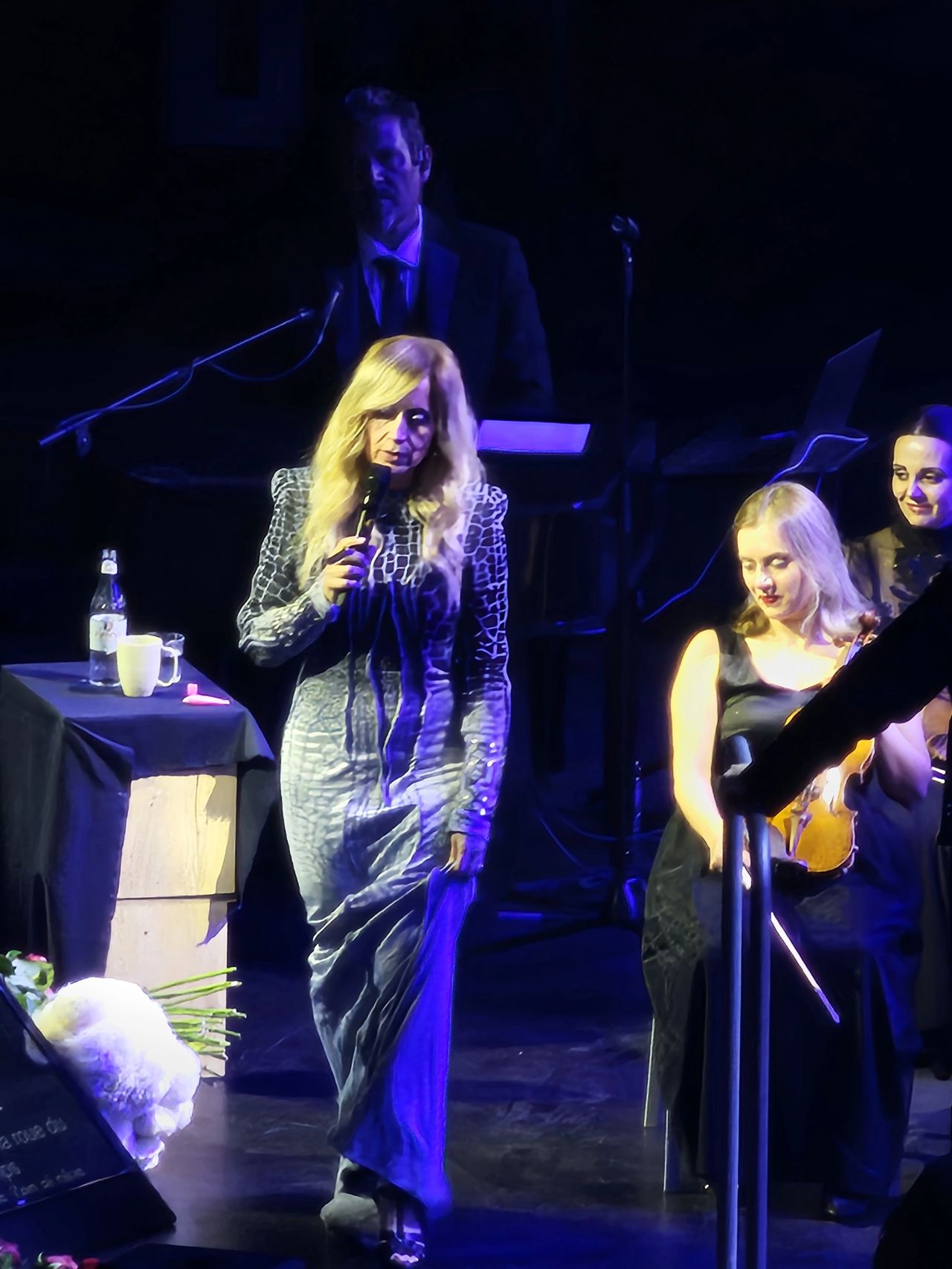 Lara Fabian with the Wine Diamond “Je t’aime” Necklace