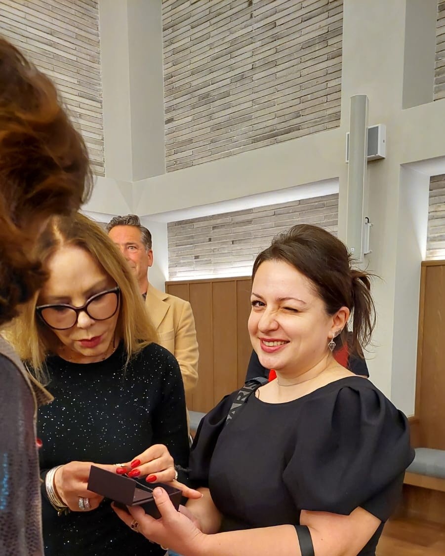 Wine Diamond and Ornella Muti