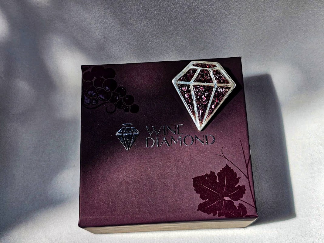 Brooch "Qvevri Diamond"