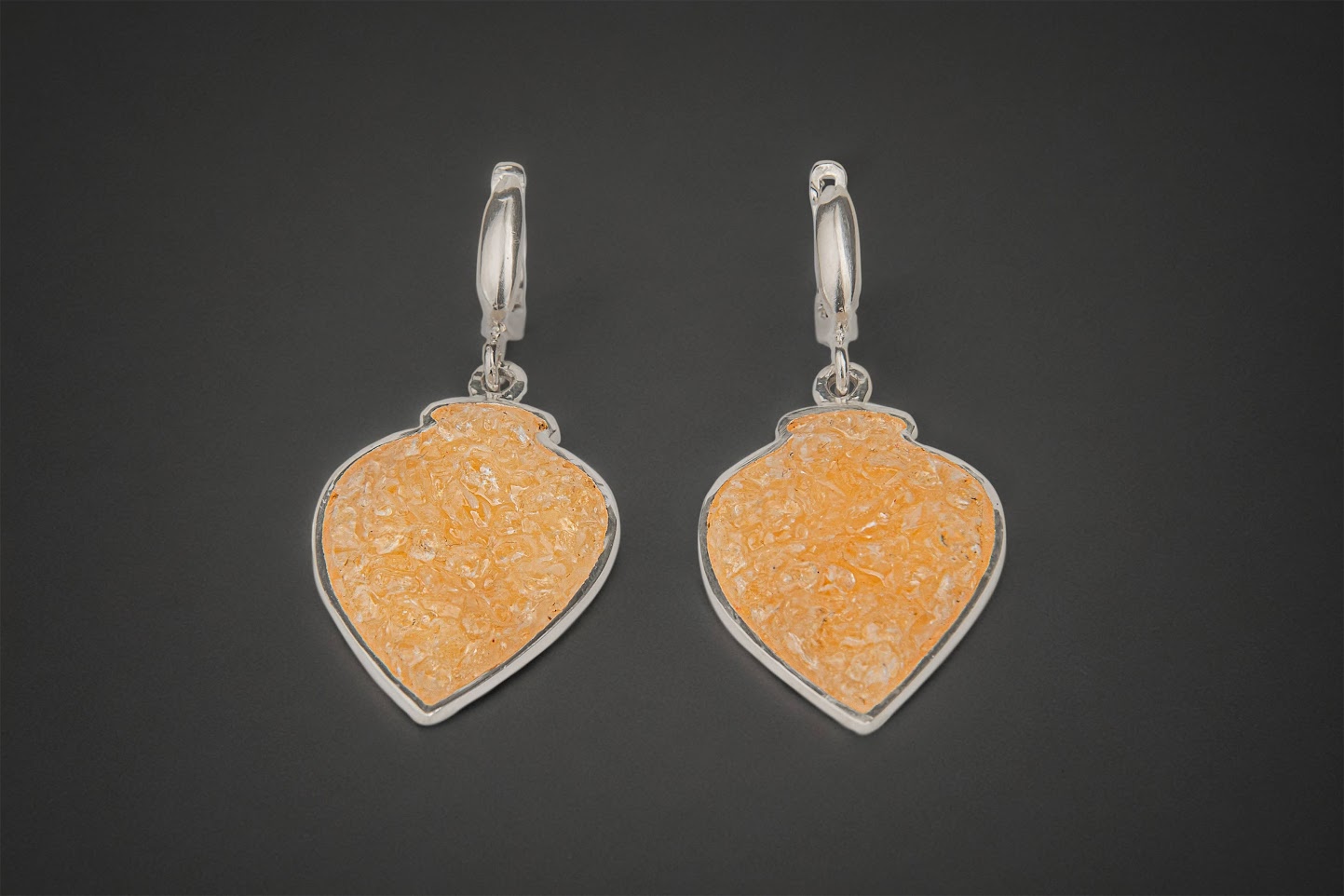 Earring "Kvevri" (Rkatsiteli Crystals)