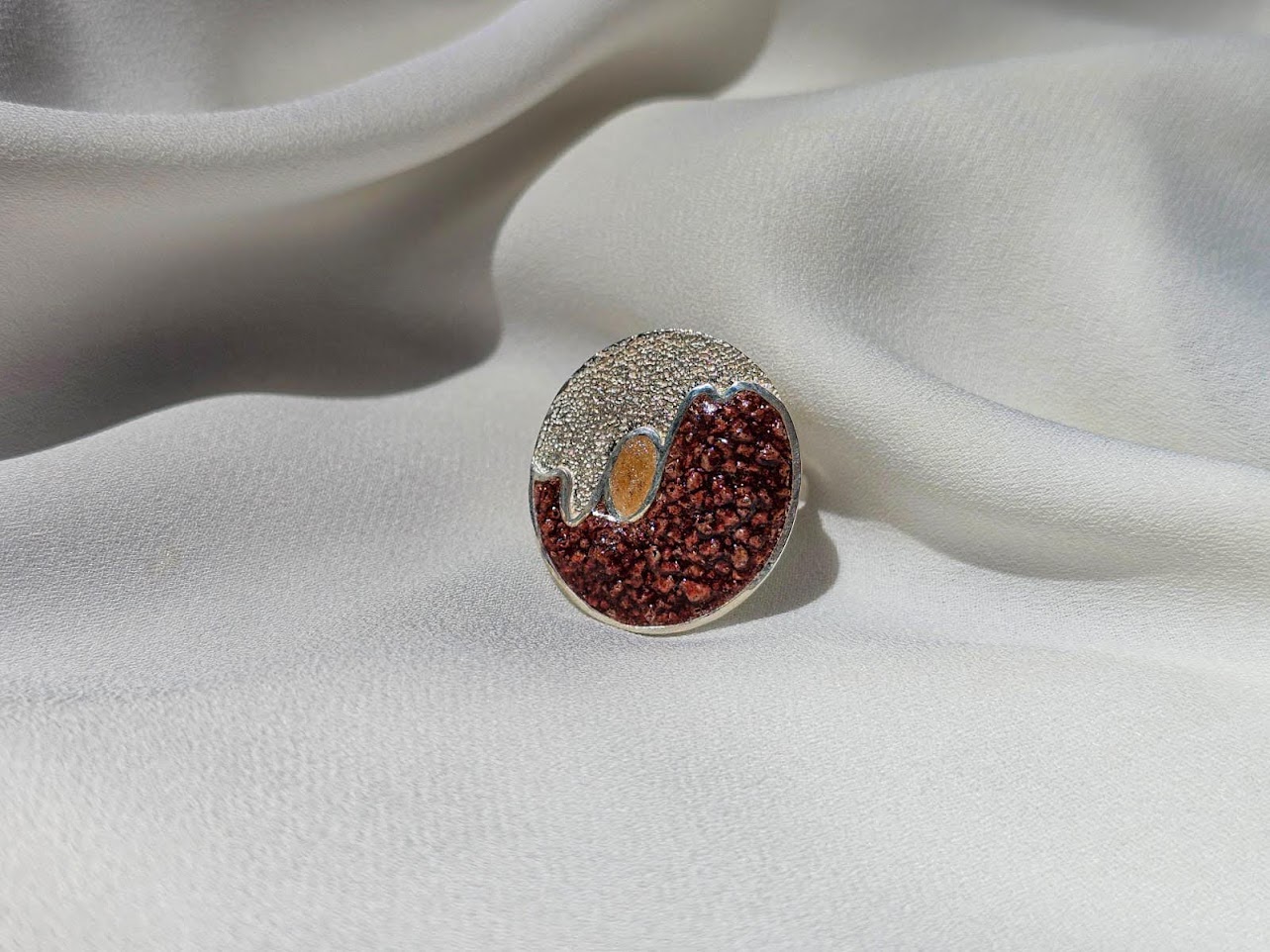 Ring "The heart of Kisi"