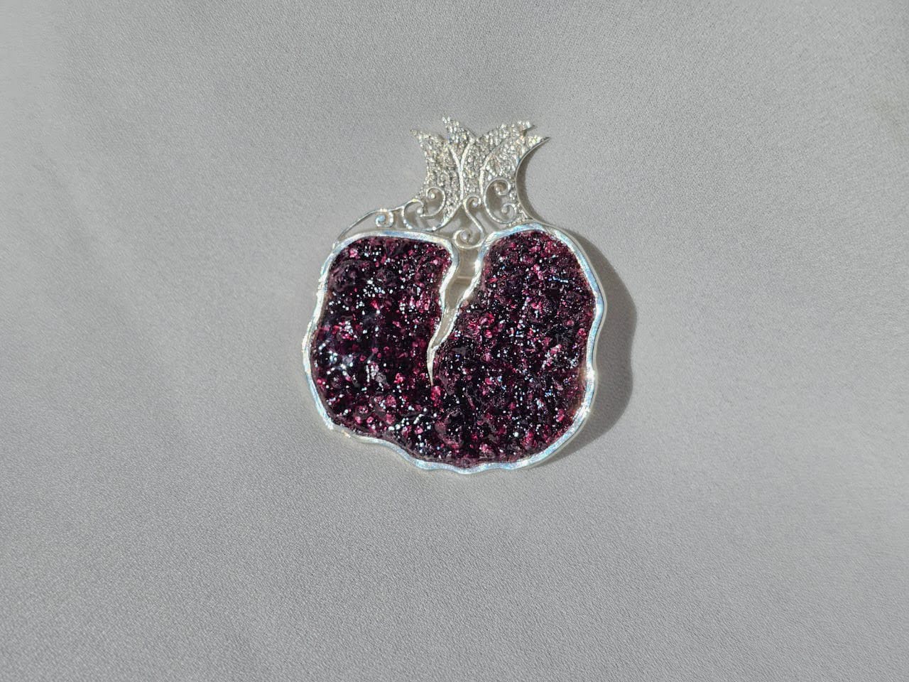 Brooch "Pomegranate"