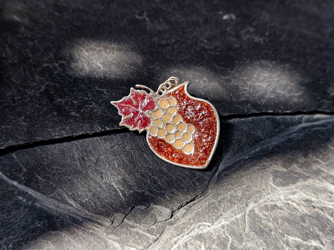 Brooch "Marani"